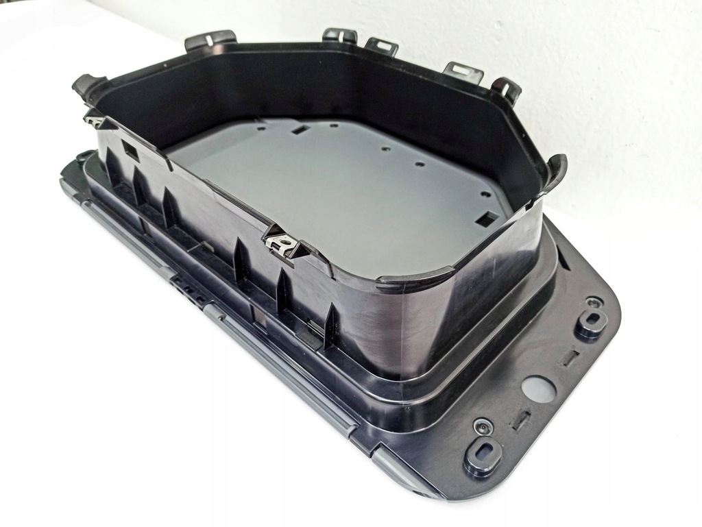 фото №7, Bmw 3 e92 e93 2010 обшивки багажника