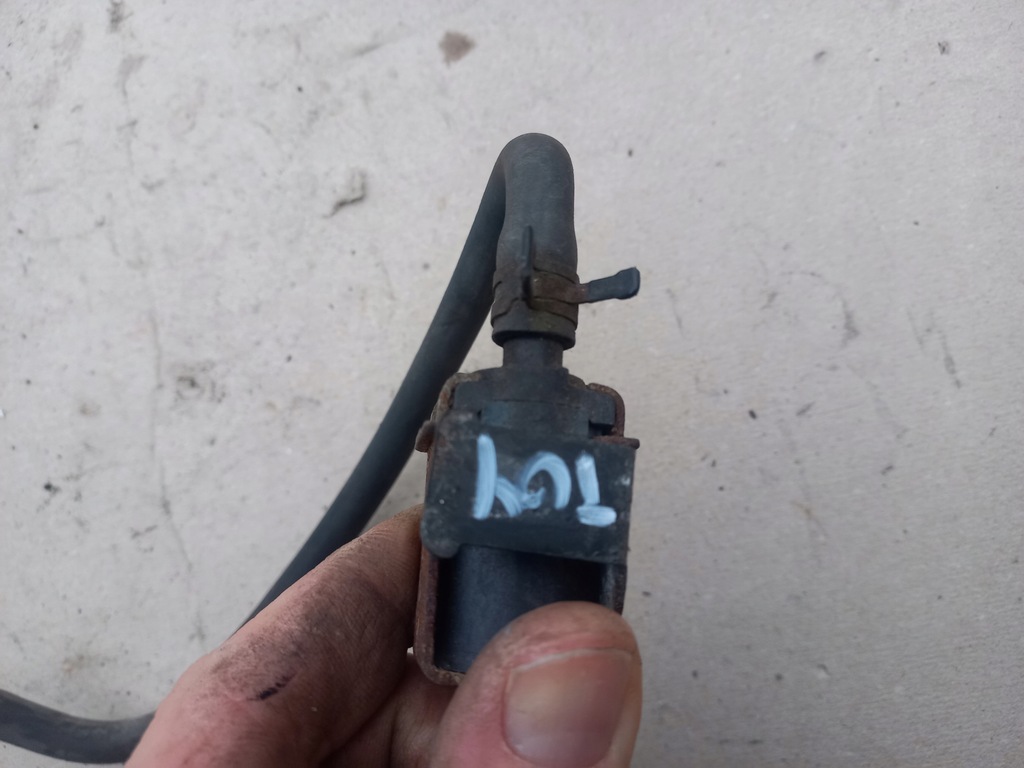 фото №11, Toyota previa ii 00- avensis verso 01- датчик клапан вакуумa 25860-280