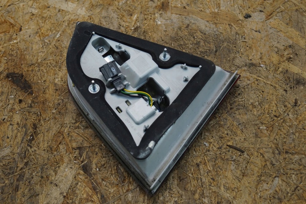 фото №12, Лампа правый задняя skoda superb ii lift sedan 3t5945094b