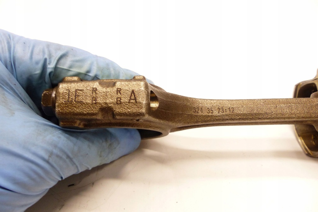 фото №10, Nissan juke pulsar qashqai ii 1.2 dig-t hra2 поршень + шатун