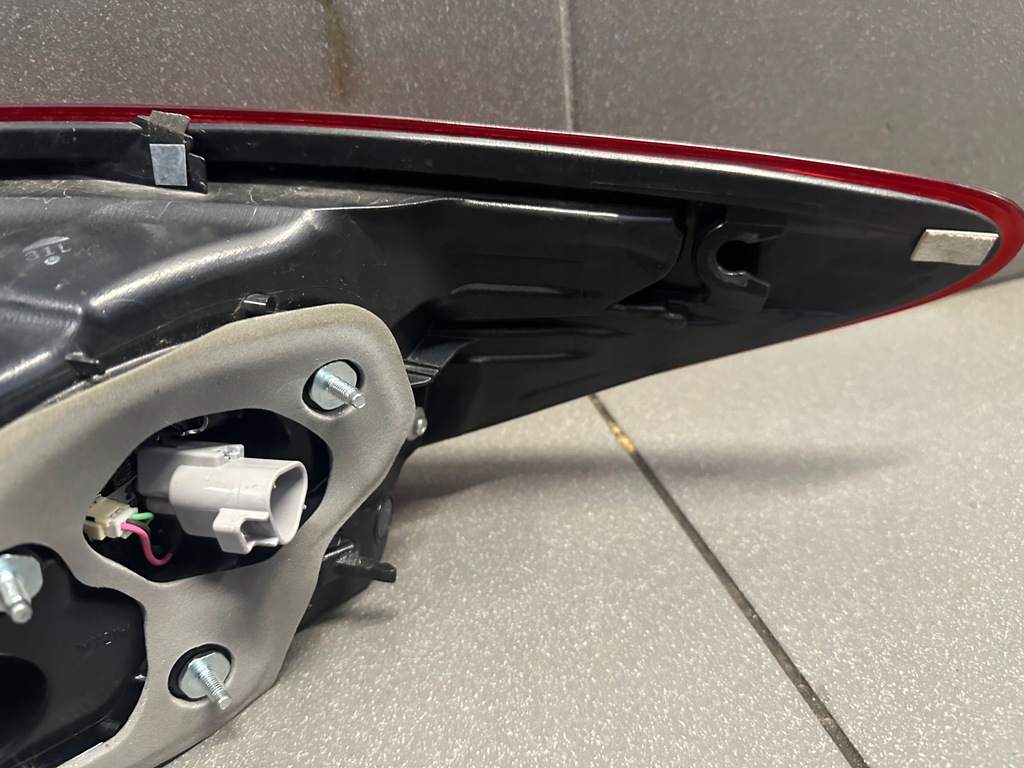 фото №8, Лампа левый задняя led mazda 6 gj gje8-51160