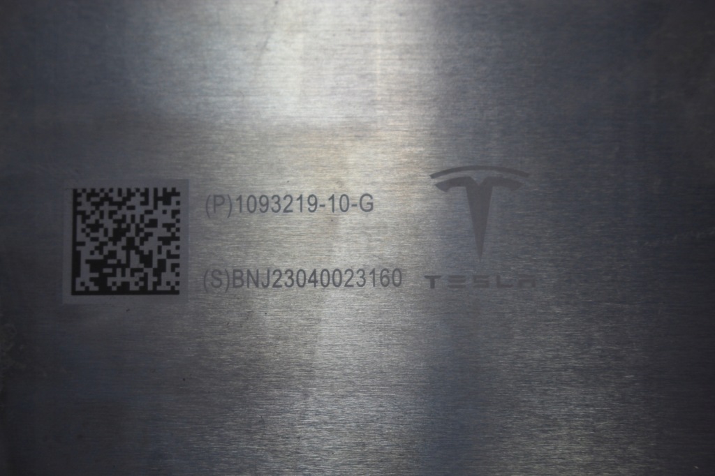 Модуль акумулятор tesla model iii 3 1135558-05-a 1093219-10-g в Україні