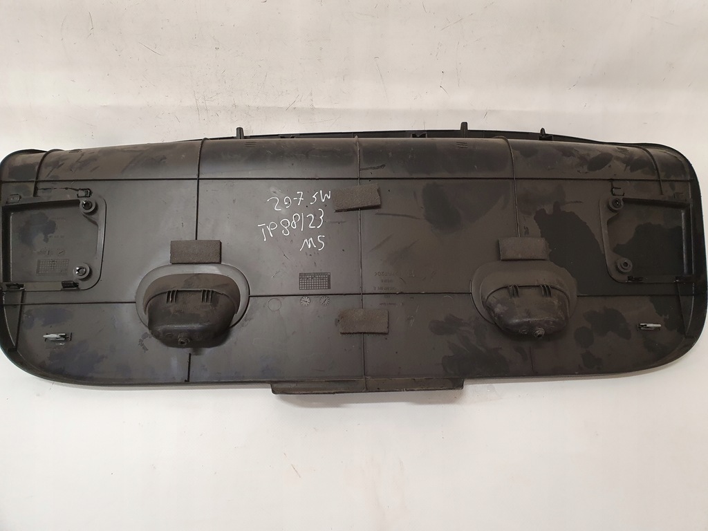 фото №8, Peugeot 207 kombi оббивка кришки багажника пластик