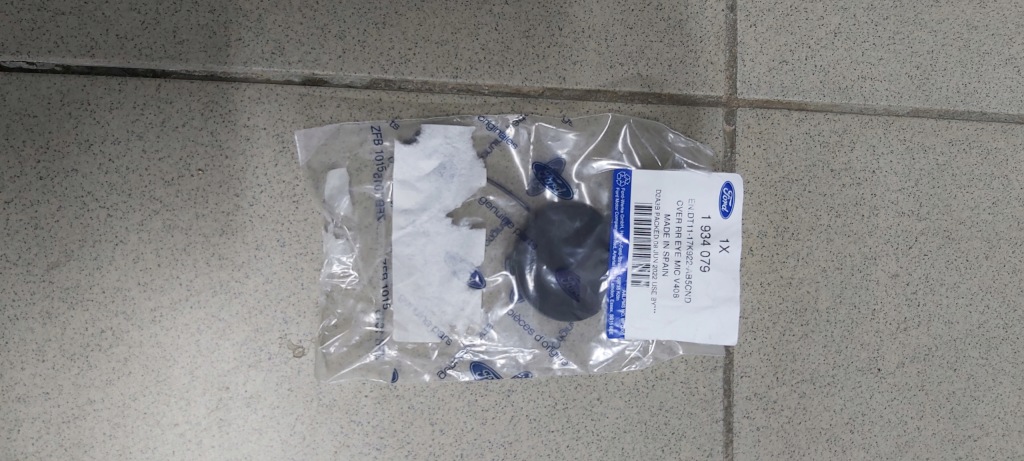 фото №1, Ford transit tourneo ii заглушка hak задня dt11-17k922-ab nowa