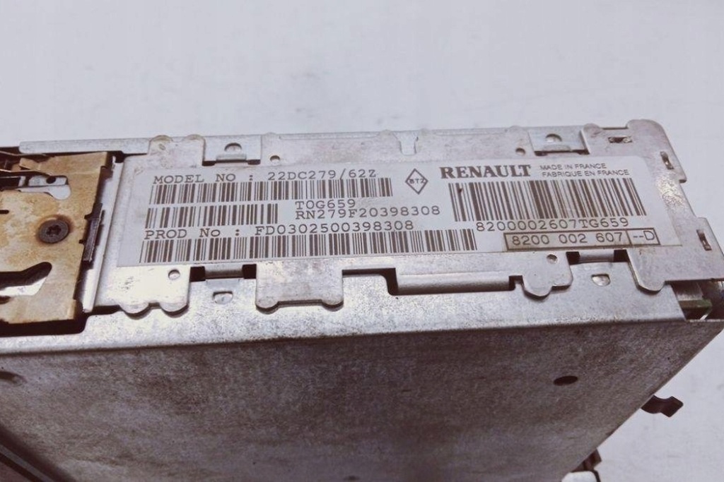 фото №1, Радио с навигация renault espace iv jk0/1_ 8200002607 1.87l дизель 2003