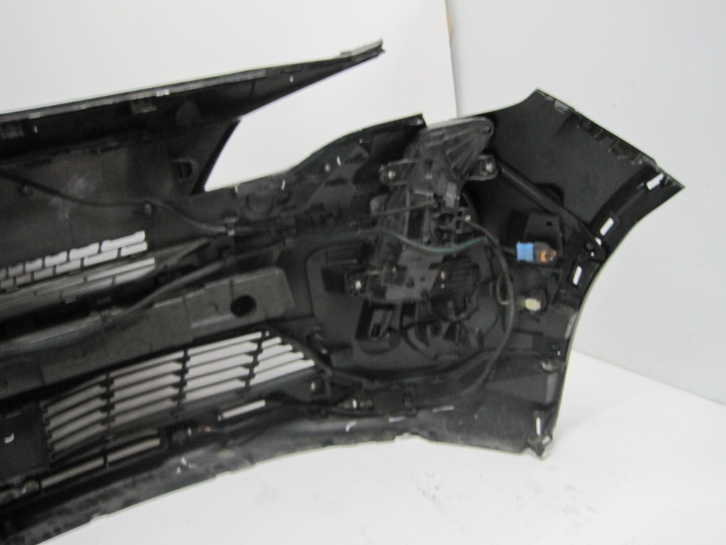 фото №8, Бампер перед peugeot 5008 gt 6 pdc 23r black передній