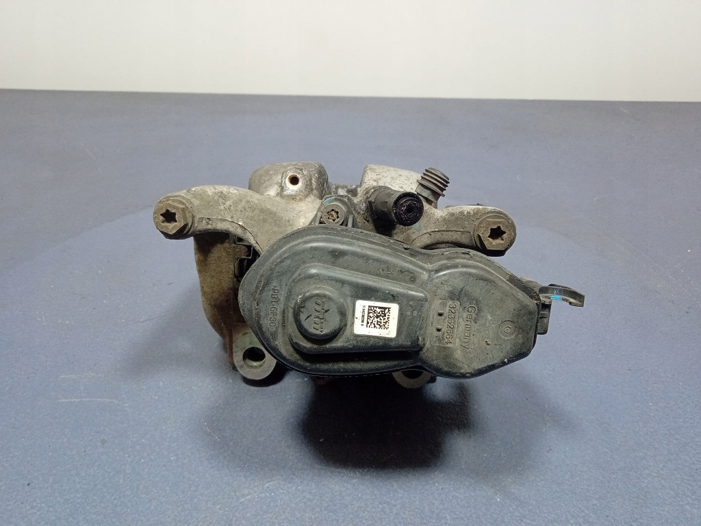 фото №4, Mercedes gle w292 amg 3.0 b супорт гальмівний скоба правий задня