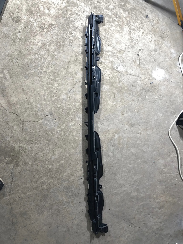 фото №1, Tesla model 3 2019 панели приборная, консоль