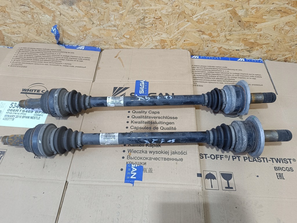 фото №1, Приводной вал задняя bmw x5 f15 3.0d 860984201