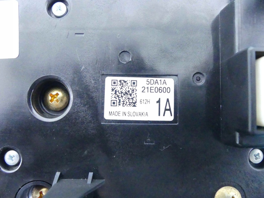 фото №4, Панель радіо infiniti qx30 q30