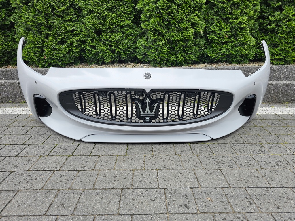 фото №6, Maserati granturismo m189 электрик folgore бампер перед kompletny
