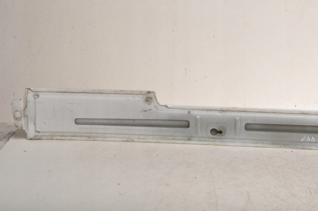 фото №7, Mercedes w447 молдинг накладка дверь раздвижных правая a4476900370