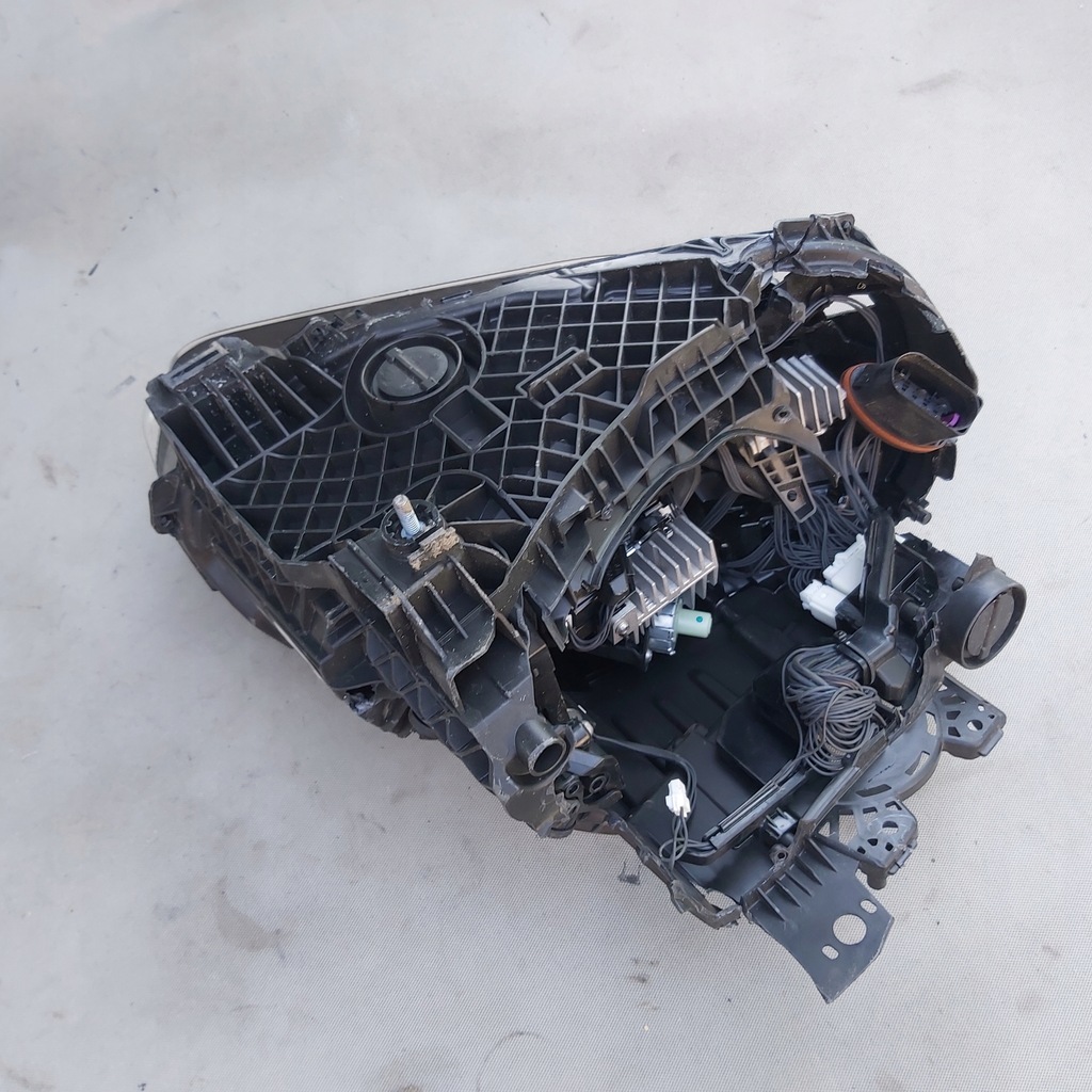 фото №15, Фара лампа передняя перед левая - porsche taycan 9j1 full led 19-24