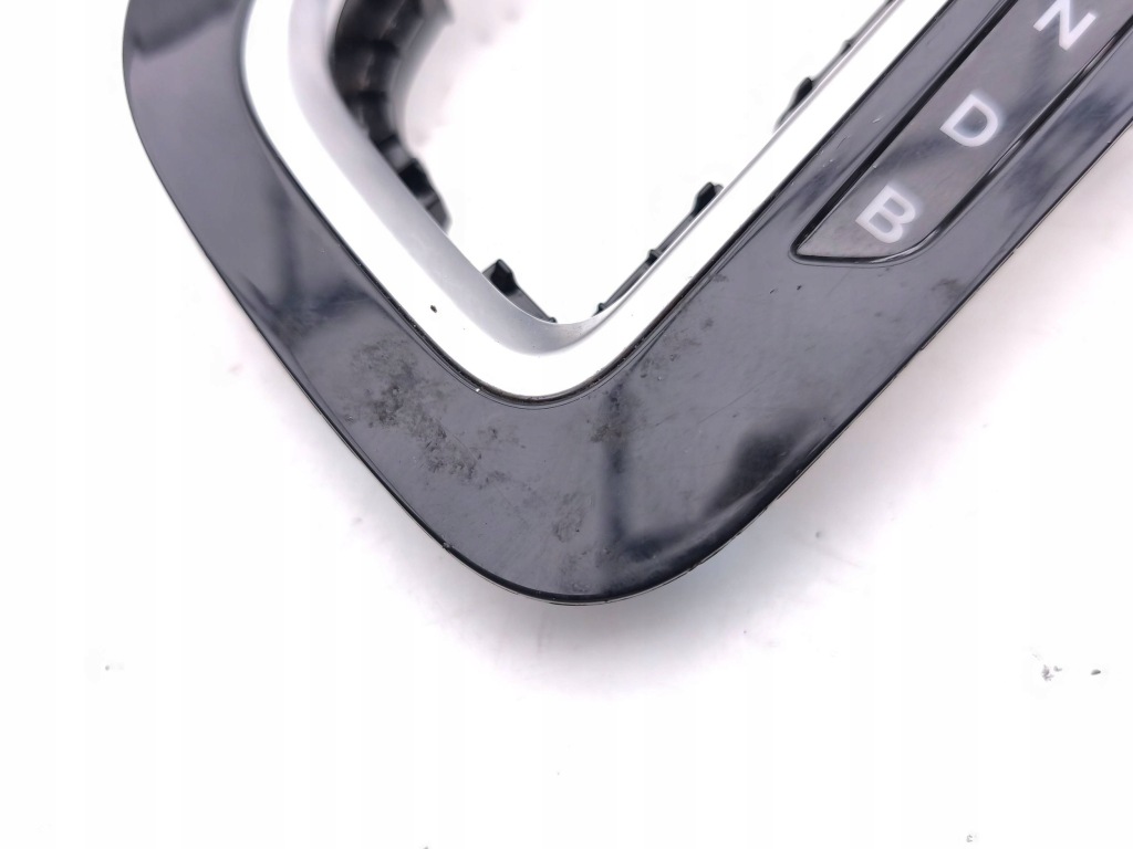 Renault arkana 2023 рамка важіль перемикання передач  969352668r Недорого