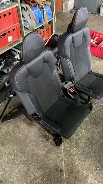 фото №12, Volvo xc90 ii alcantara r-design сиденья заднее сиденье кожа 7 человек