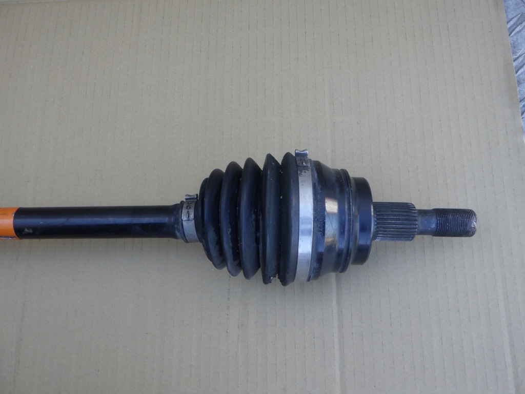 фото №4, Mercedes w166 gle ml gl 350cdi приводной вал правая перед