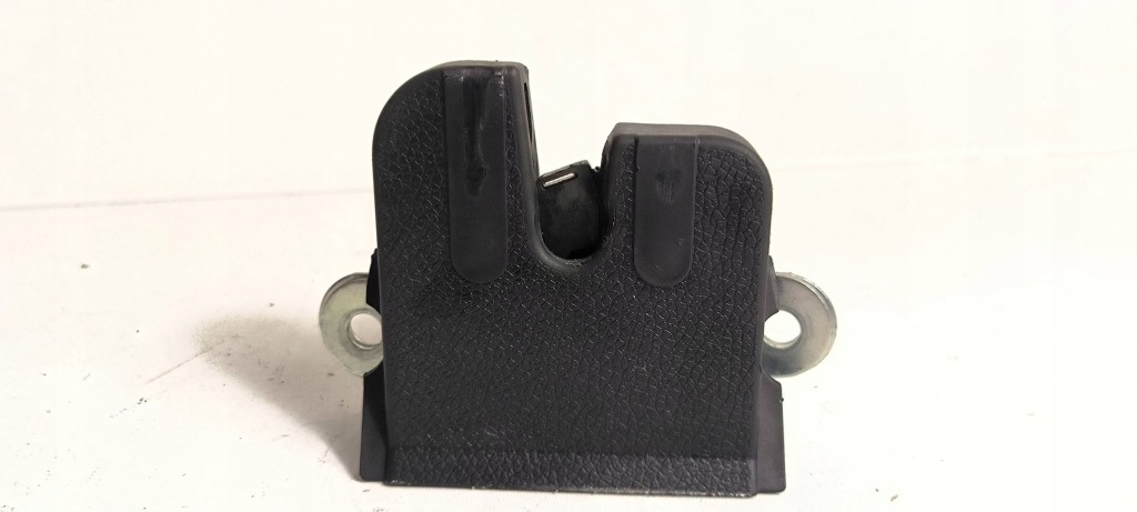 фото №8, Замок крышки задний задняя vw golf sportsvan 5g0827505a