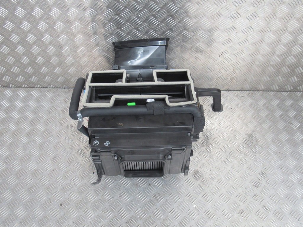 фото №1, Audi r8 5.2 fsi 06- обігрівач повітродувка комплект