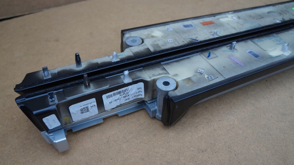 фото №9, Ford ranger 6 vi 22- рейлинг рейлинги накладка n1wb-e29140-fa n1wb-e29141-fa