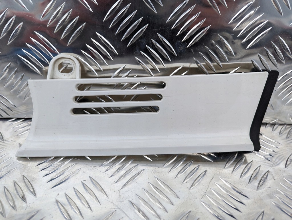 фото №1, Панель заглушка решётка scania ntg левая сторона