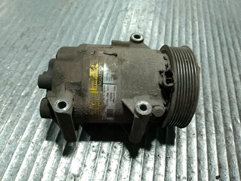фото №1, Насос, компрессор кондиционера renault scenic ii 8200309193 1.9 dci