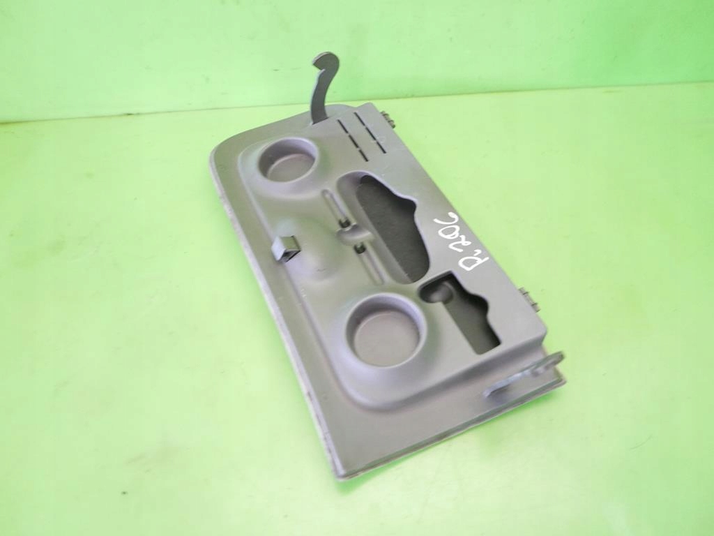 фото №5, Крышка бардачка пассажира с панели peugeot 206 phii