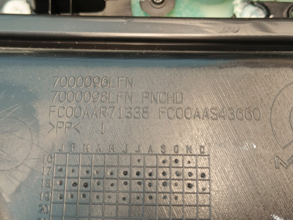 фото №15, Jeep compass 2 ii 2.4 pb 182km 4x4 2020 r обшивка оббивка двері лівий задня