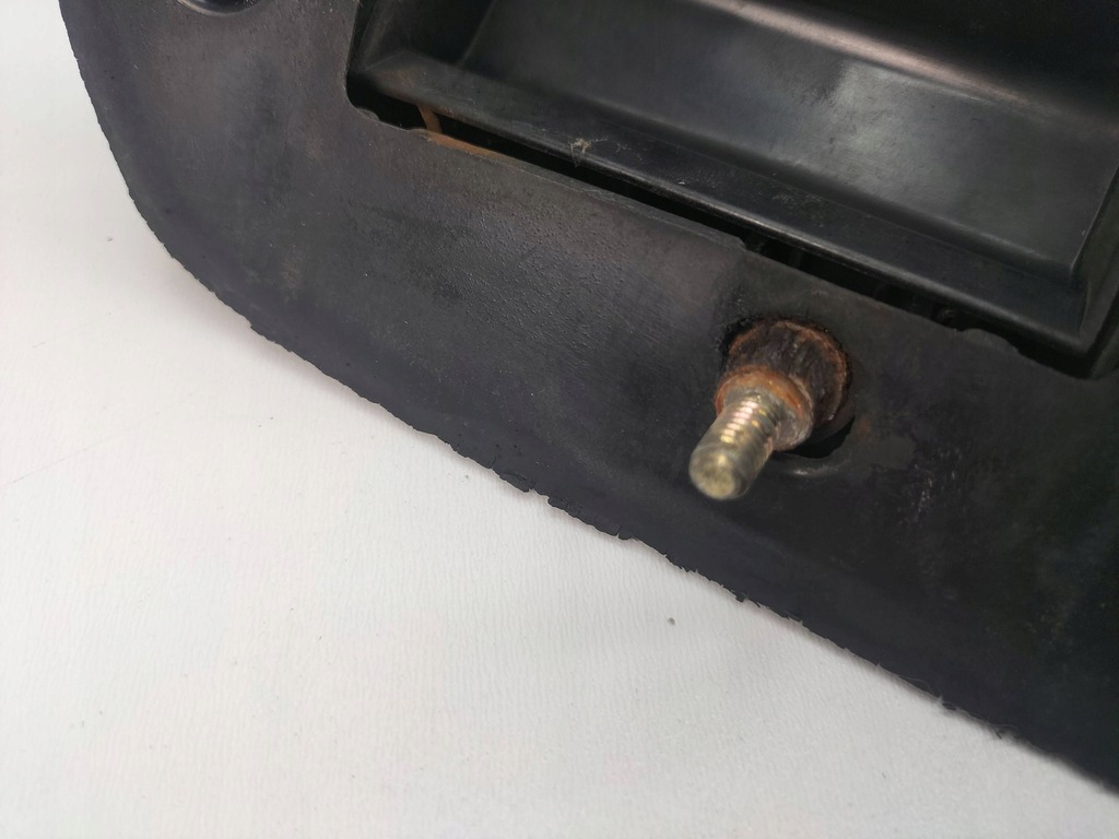 фото №7, Ручка накладка крышки багажника land rover freelander i