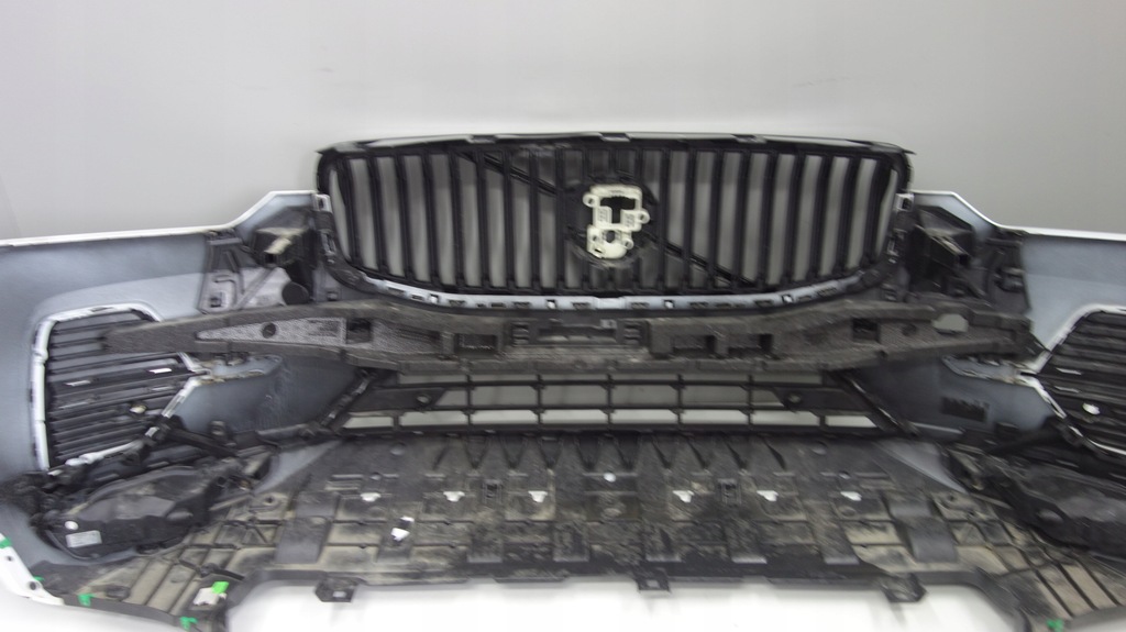 фото №12, Volvo xc60 ii lift бампер передний 4pdc 614