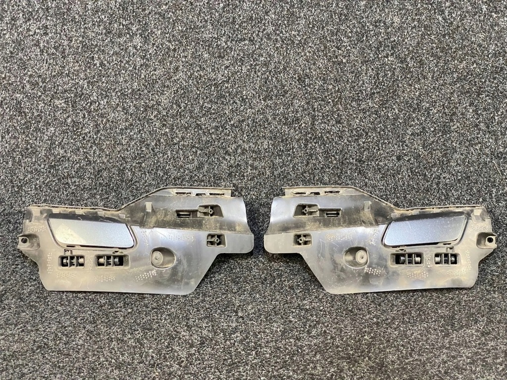 фото №1, Audi a6 c8 заглушка распылителя бампера правая левая перед 4k0