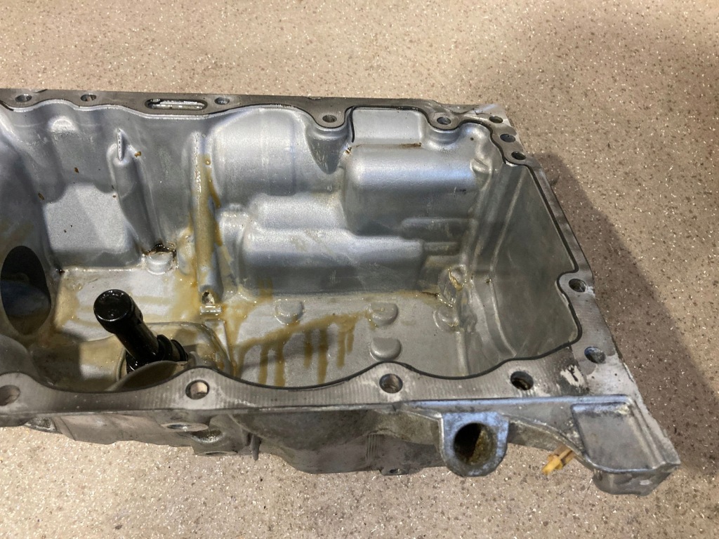 Поддон масляная bmw 3 g20 g21 8580124 Киев