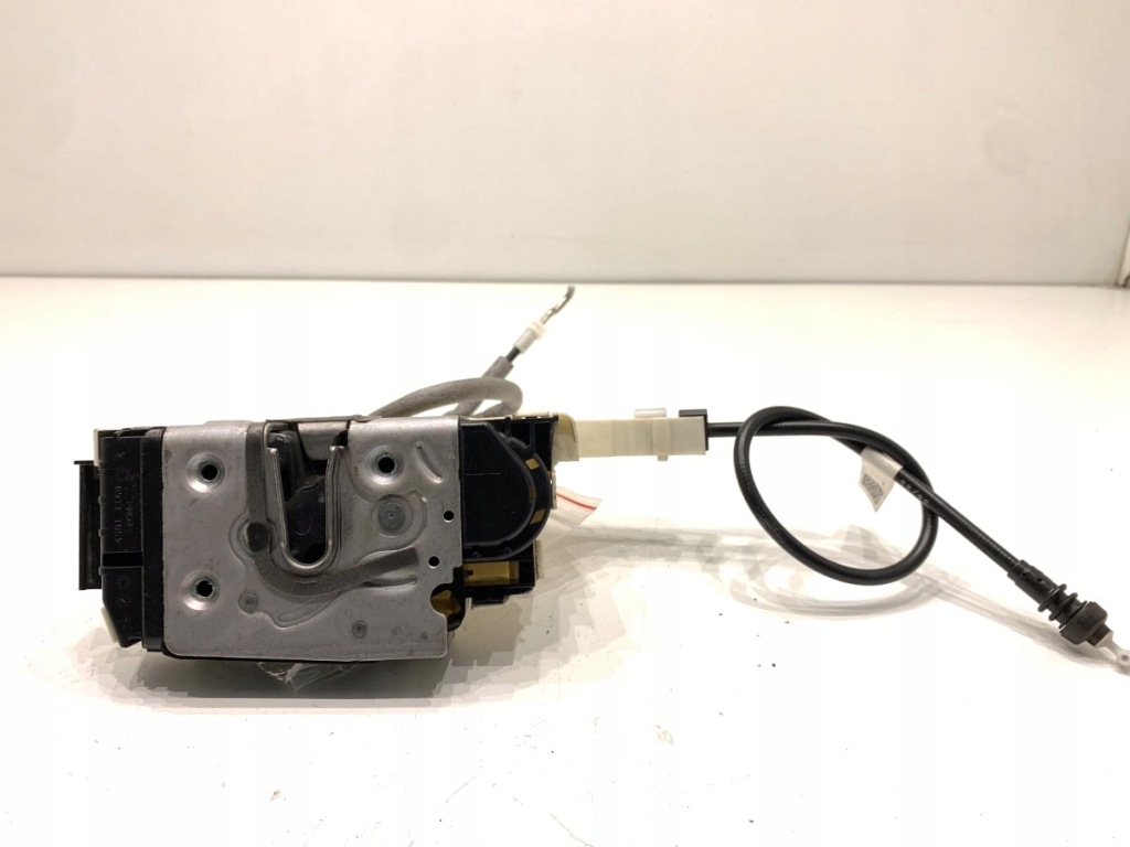 фото №1, Замок двері лівий перед mercedes sprinter 3,5-t tourer bus bus a9077200000