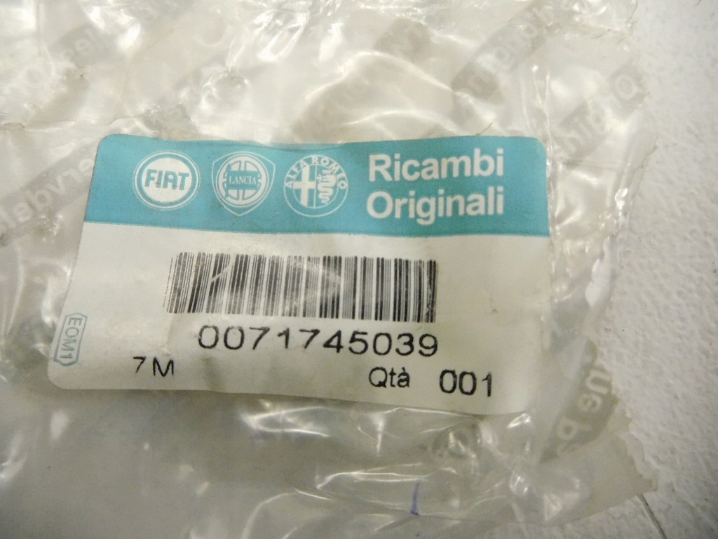 фото №6, Заглушка обшивка задня fiat punto evo 71745039