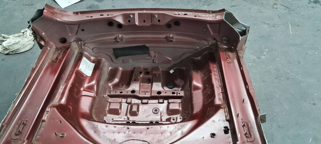 фото №14, A5 8w поддон усилитель pas задняя ниша колеса sportback 359 ly3s a5 8w