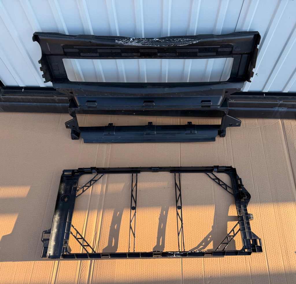 фото №1, Volvo xc40 ii lift впуск воздуховод воздуха усилитель рамка радиатор