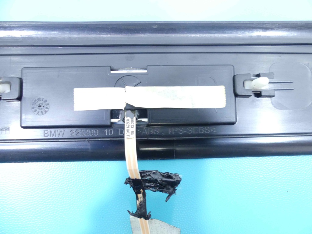 фото №6, Bmw оригинальный номер 7181011 молдинг порог led