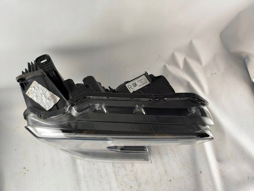 фото №9, Ford ranger vi mk6 2022-2025 лампа правая full led- europa