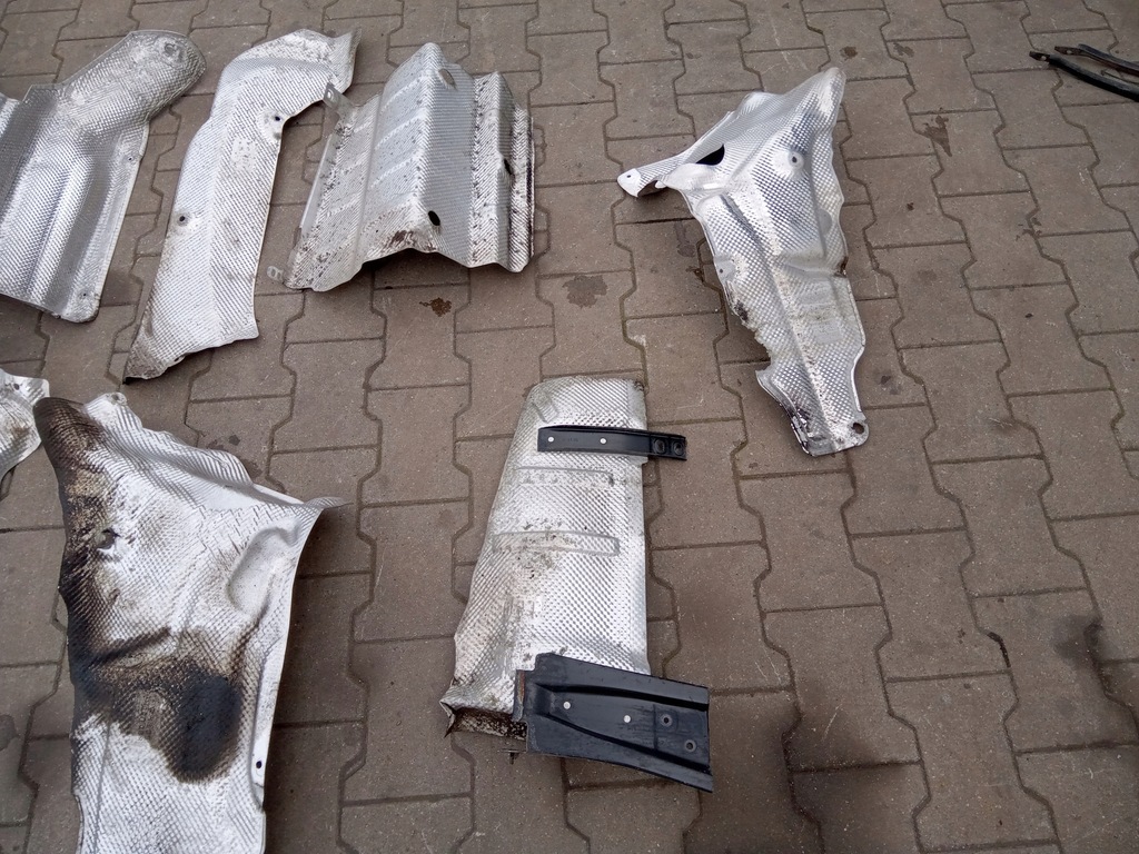 фото №4, Лист защита тепловая mercedes cls w219