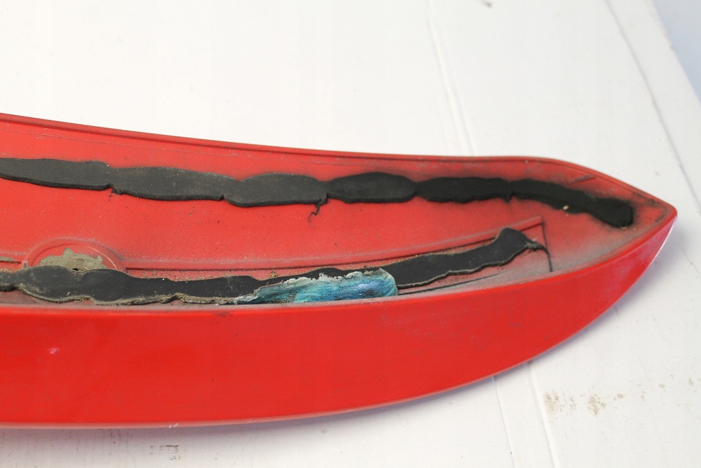 фото №11, Спойлер спойлер audi a4 b7 kombi 2006 ly3j