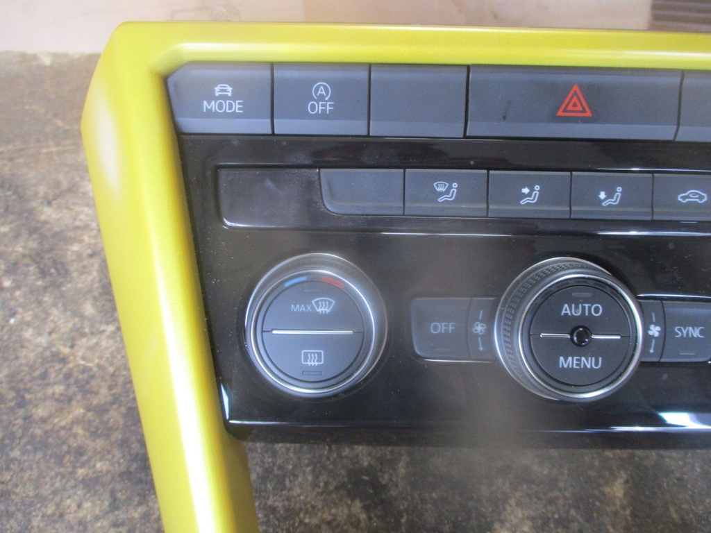 фото №3, Панель кондиционера рамка 5g0907044ct vw t-roc