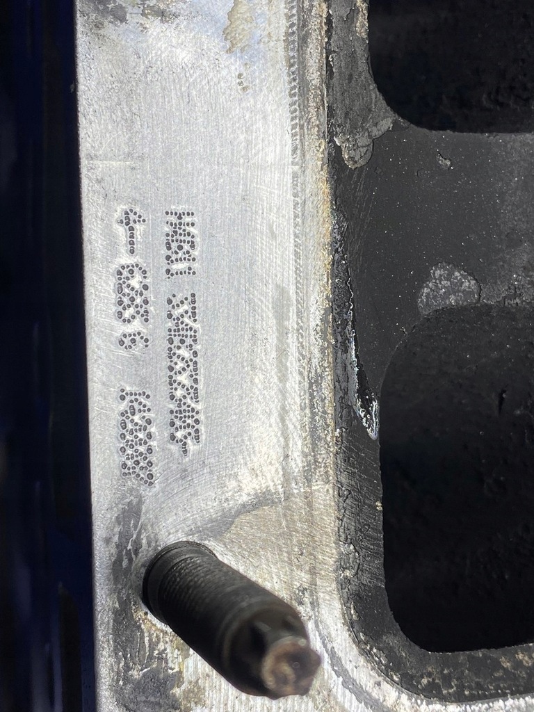 фото №14, Головка двигателя clio iv 0.9 tce h4bb408 dacia sandero 631r