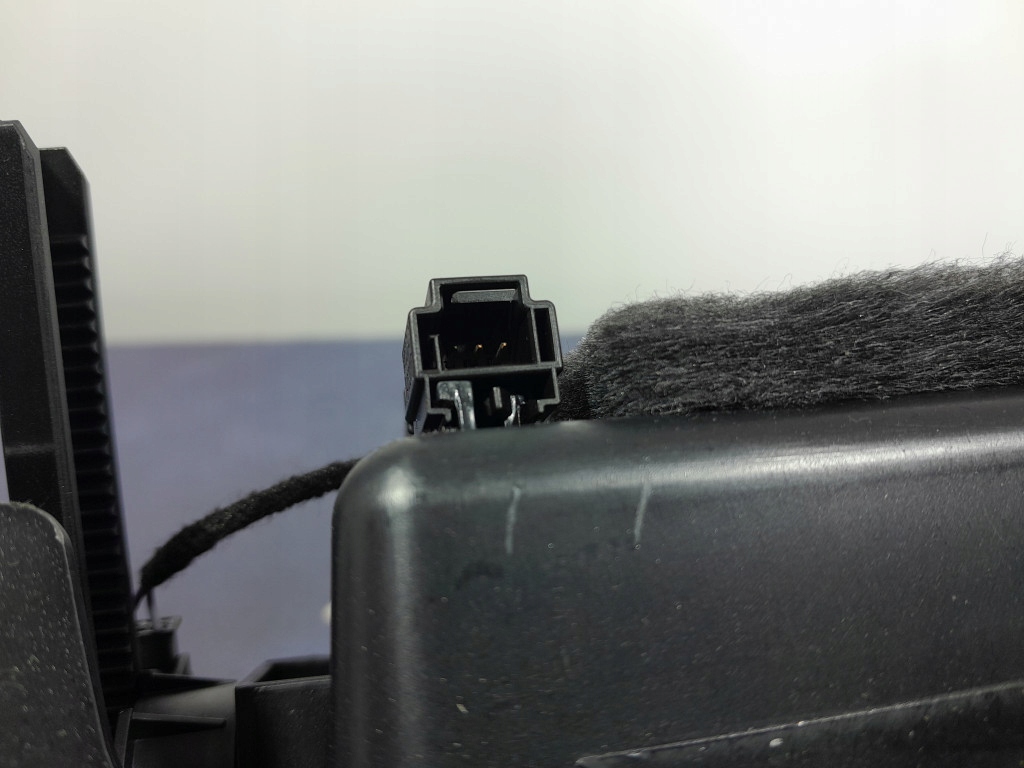 фото №8, Mercedes e w213 бардачок пассажира кожа eu a2136800091