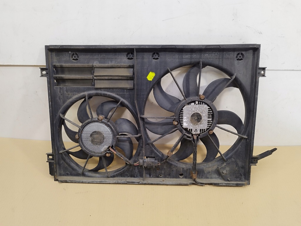 Вентиляторы + корпус audi vw skoda 1k0121207at Недорого