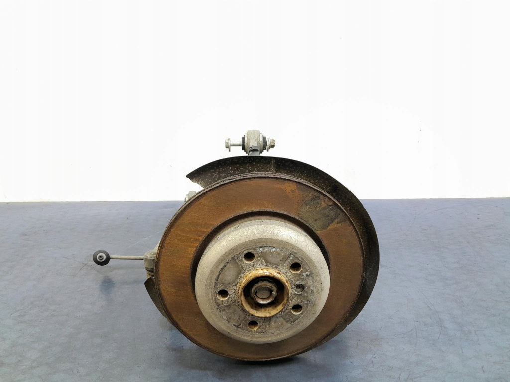 Купити Bmw 5 f10 f11 2.0 d поворотний кулак привідний вал задні права