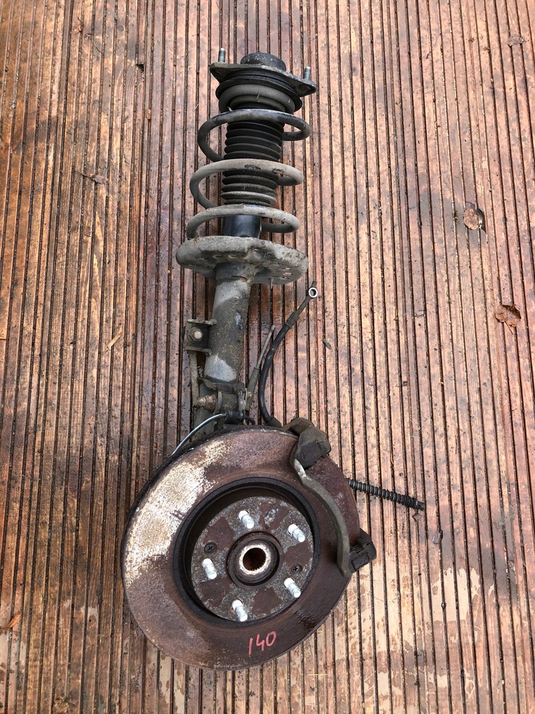 фото №1, Hyundai i40 1.7 crdi механічна коробка передач mcperson лівий перед