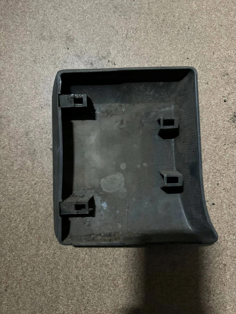 фото №2, Молдинг лівий задня renault trafic 8200036105 cha3