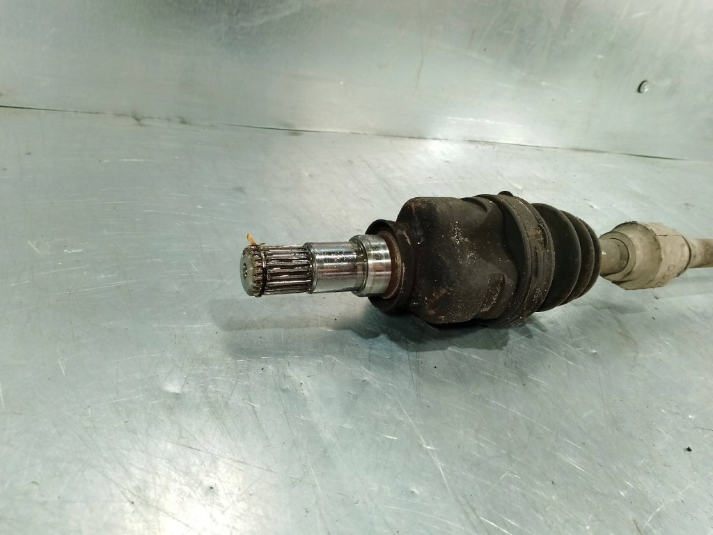 фото №3, Приводной вал правая перед toyota yaris ii 06-11 1.0