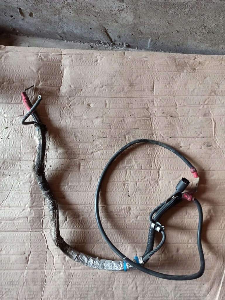 фото №1, Przewóod клемма pus плюсовая bmw e90 e91 n47