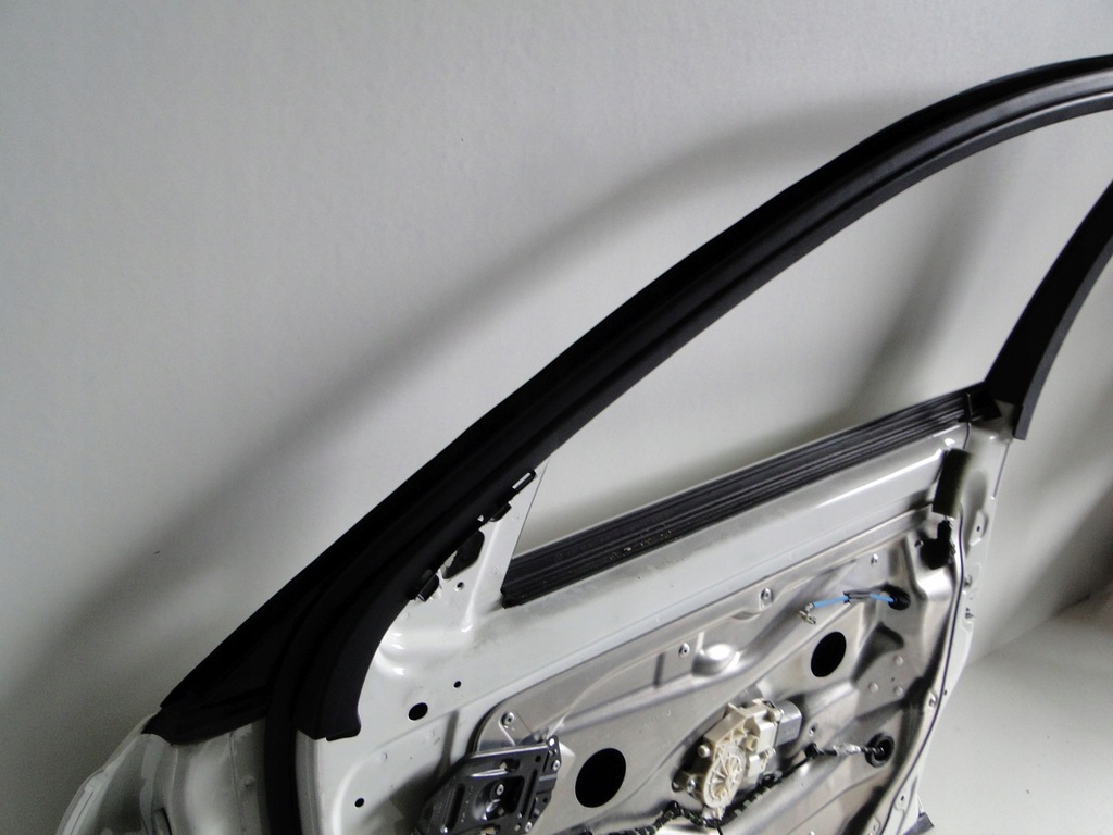 фото №12, Mercedes e klasa 212 w212 двері передні праве 650