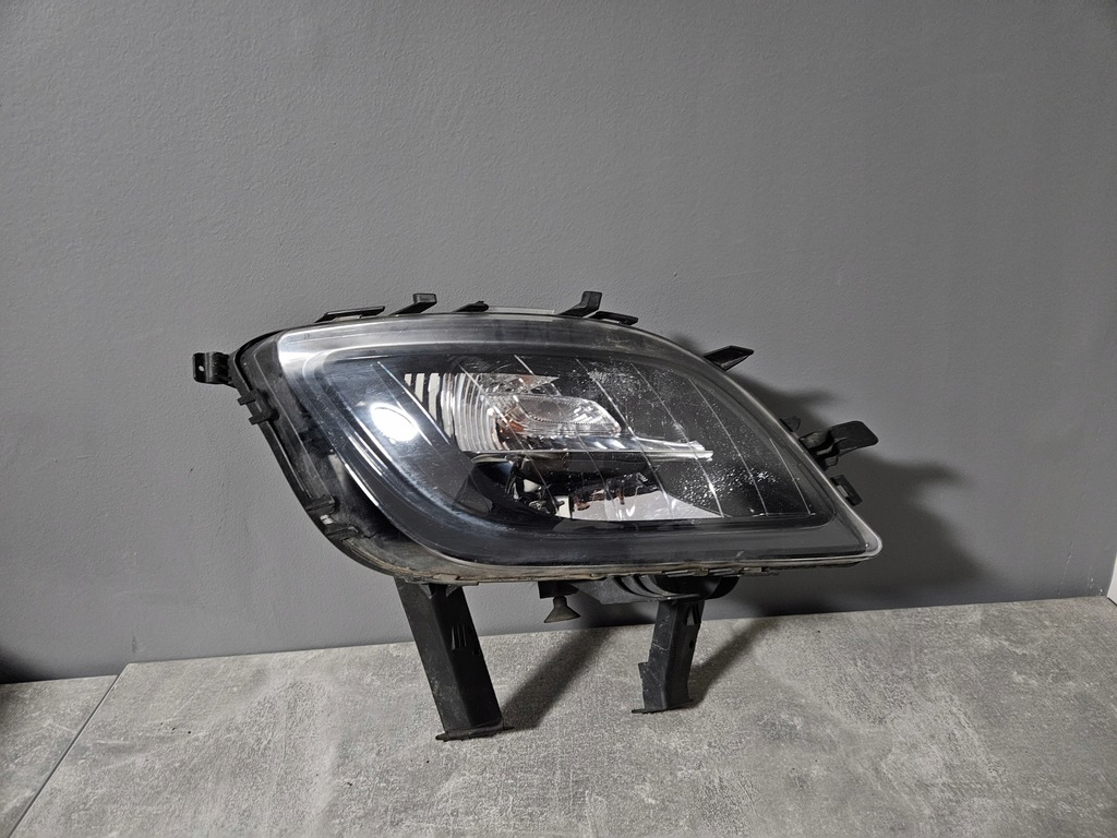 фото №1, Противотуманная фара правый opel astra j 13293623